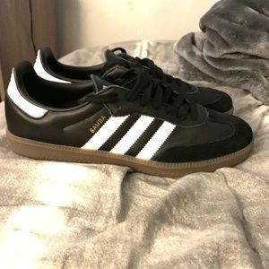 Adidas samba